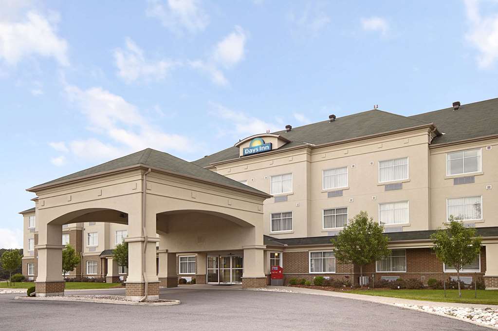 Days Inn By Wyndham Ottawa Airport Luaran gambar