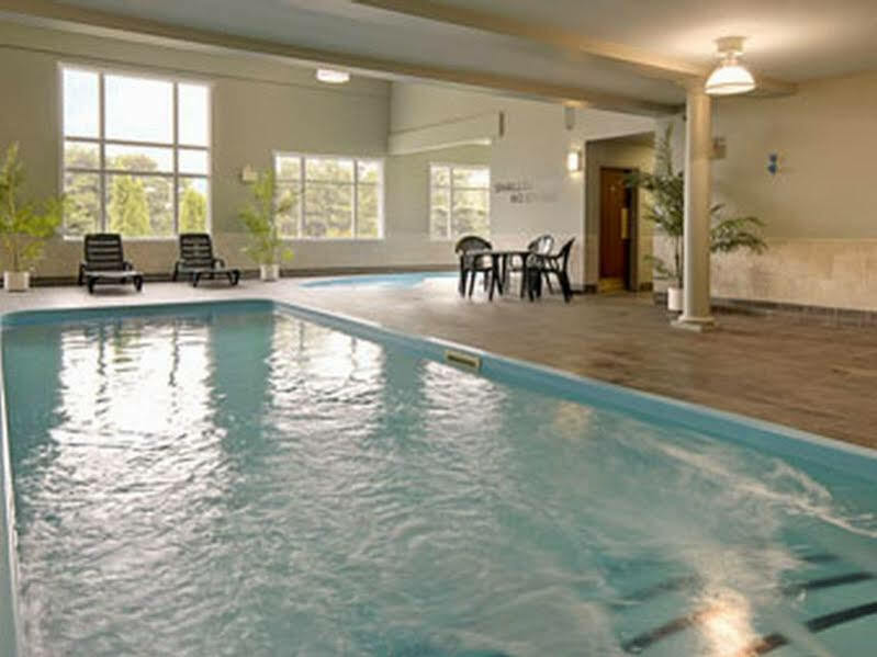 Days Inn By Wyndham Ottawa Airport Luaran gambar